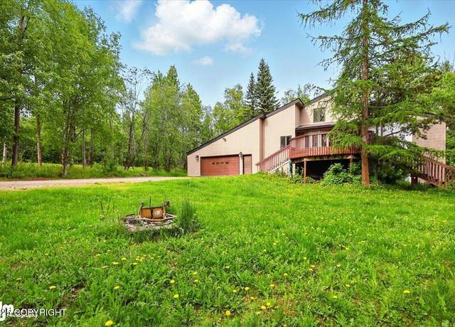 Property at 4821 S Outrigger Dr, Wasilla, AK 99654, 4 beds, 3 baths