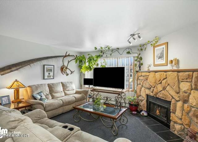 Property at 231 McCarrey St Unit 14A, Anchorage, AK 99508, 1 bed, 1 bath