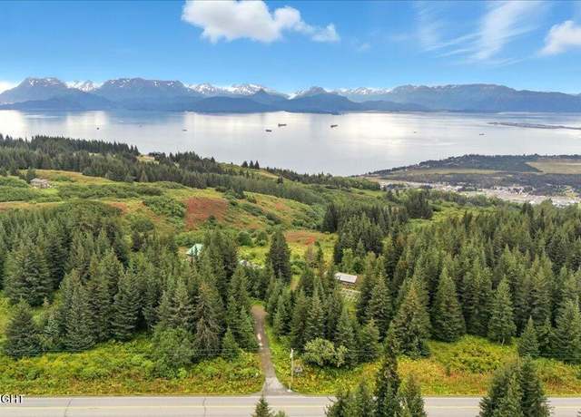 Property at 62479 Skyline Dr, Homer, AK 99603, 5 beds, 4 baths