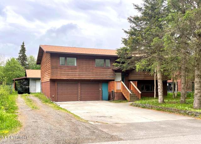Property at 7700 E 32nd Ave, Anchorage, AK 99504, 3 beds, 3 baths