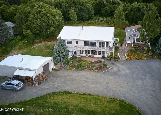 Property at 41385 Ptarmigan Heights Dr, Homer, AK 99603, 8 beds, 6 baths