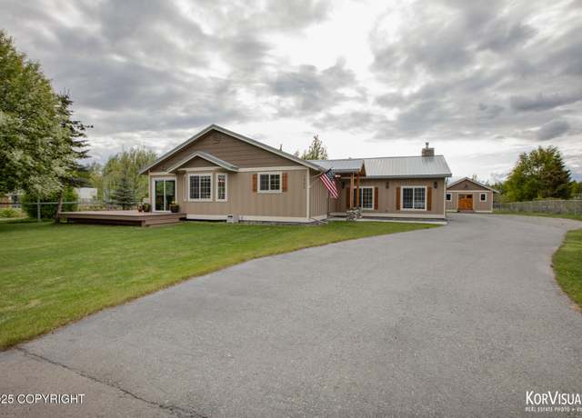 Property at 1330 S Jewel St, Palmer, AK 99645, 3 beds, 2 baths