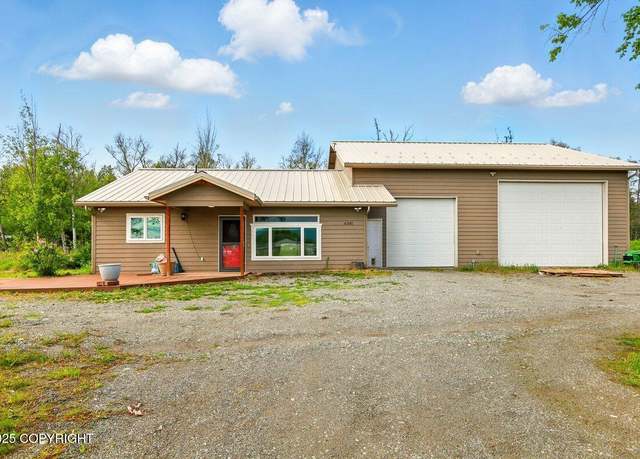 Property at 4301 E Merrill Cir, Wasilla, AK 99654, 1 bed, 2 baths