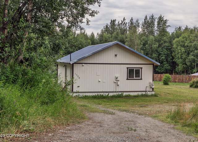 Property at 1720 E Maradee Cir, Wasilla, AK 99654, 1 bed, 1 bath