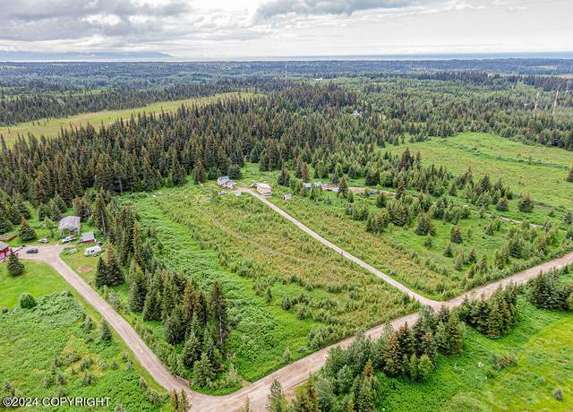 Property at 69339 Alut Ave, Anchor Point, AK 99556, 1 bed, 1 bath