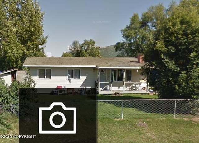 Property at 367 Standish St, Anchorage, AK 99504, 3 beds, 1 bath