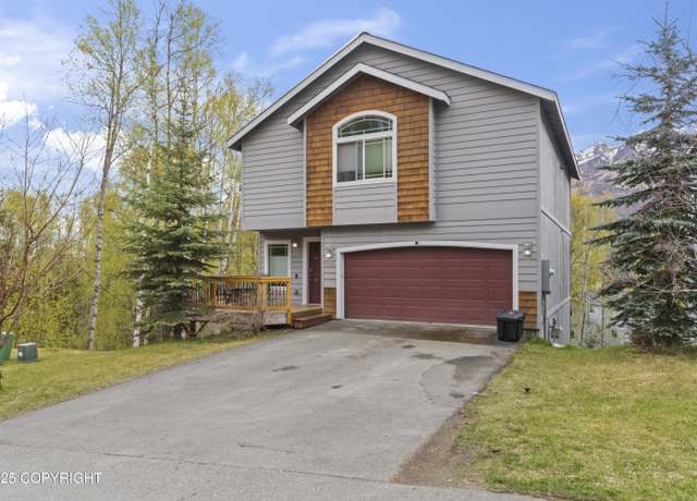 Property at 9154 Eagle River Ln, Eagle River, AK 99577, 4 beds, 3.5 baths