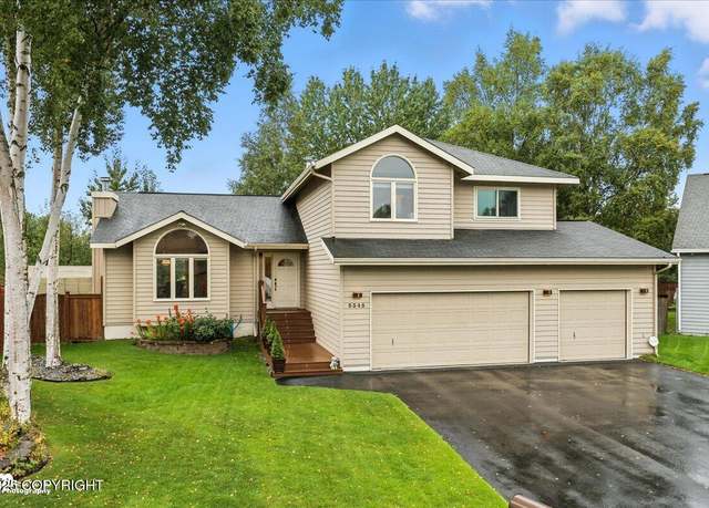 Property at 3345 Lake Park Cir, Anchorage, AK 99517, 3 beds, 2.5 baths