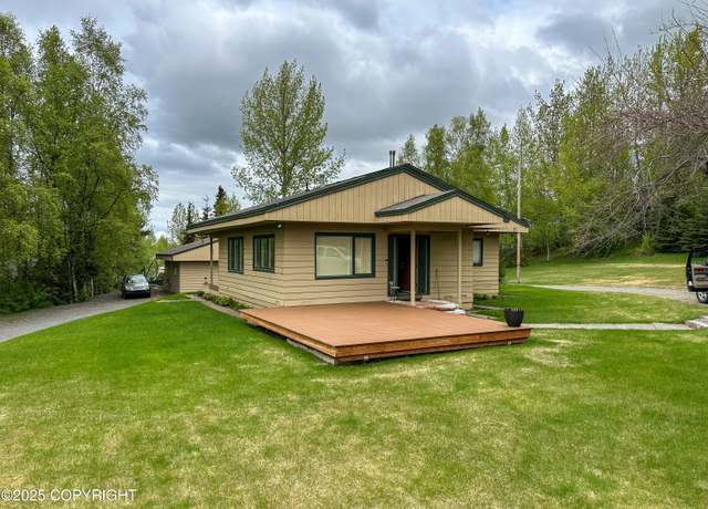 Property at 221 Creekside St, Anchorage, AK 99504, 3 beds, 1 bath
