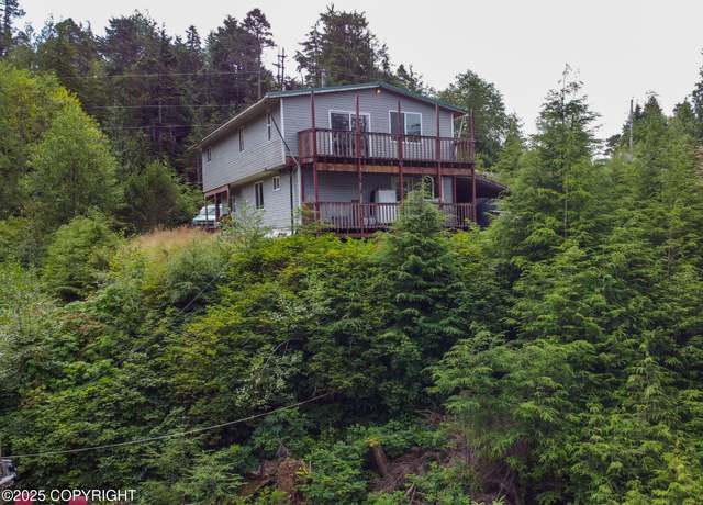 Property at 9125 Heron Ln, Ketchikan, AK 99901, 3 beds, 2.5 baths