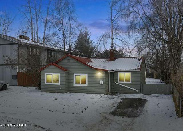 Property at 425 N Bunn St, Anchorage, AK 99508, 2 beds, 1 bath