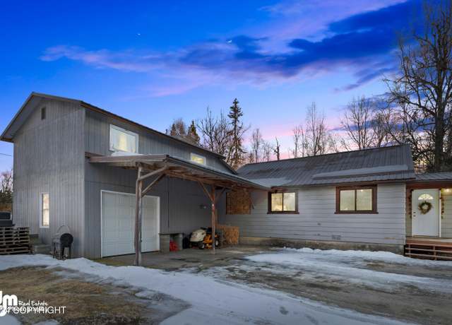 Property at 29450 Fools Gold St, Soldotna, AK 99669, 3 beds, 1.5 baths