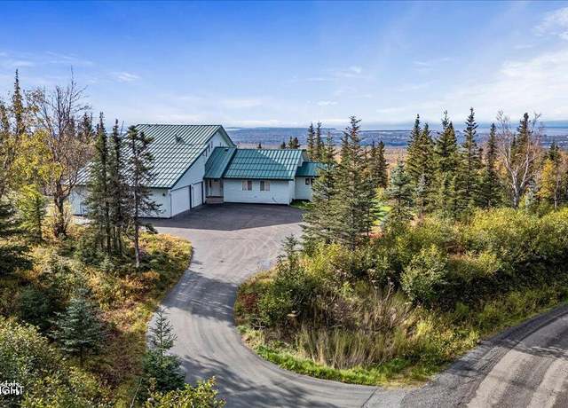 Property at 10121 Middlerock Rd, Anchorage, AK 99507, 4 beds, 4.5 baths