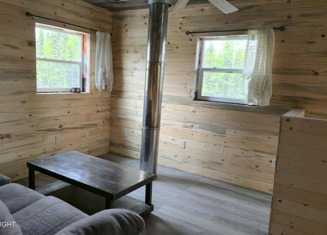 Property at 36916 York Dr, Soldotna, AK 99669, 2 beds, 0.5 baths