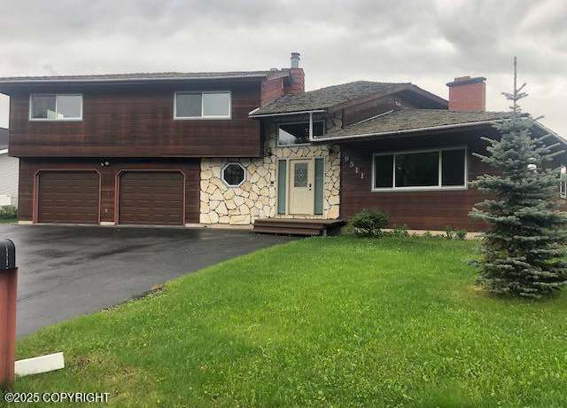 Property at 9511 Albatross Dr, Anchorage, AK 99502, 3 beds, 3.5 baths