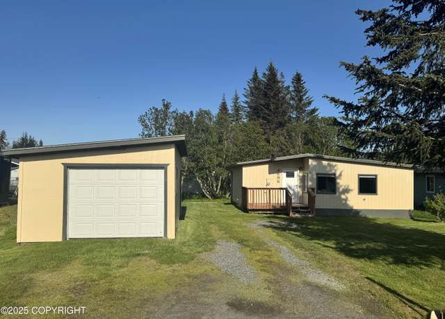 Property at 4698 Rochelle Rd, Homer, AK 99603, 2 beds, 1 bath