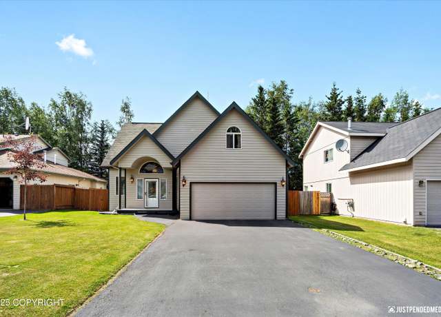 Property at 2330 Heatherbrook Cir, Anchorage, AK 99504, 3 beds, 2.5 baths
