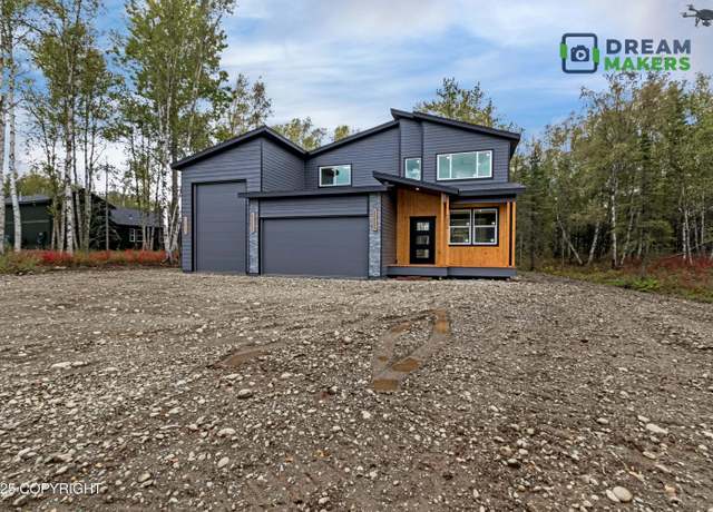 Property at 7325 N Paw St, Wasilla, AK 99654, 3 beds, 2.5 baths