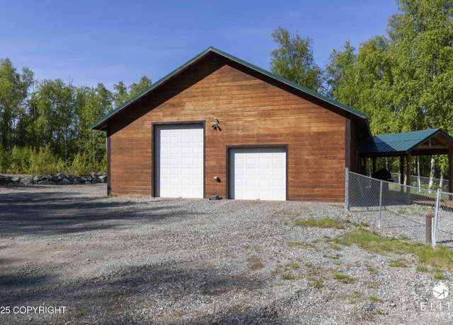 Property at 6242 S Tommy Cir, Big Lake, AK 99652, 3 beds, 3.5 baths
