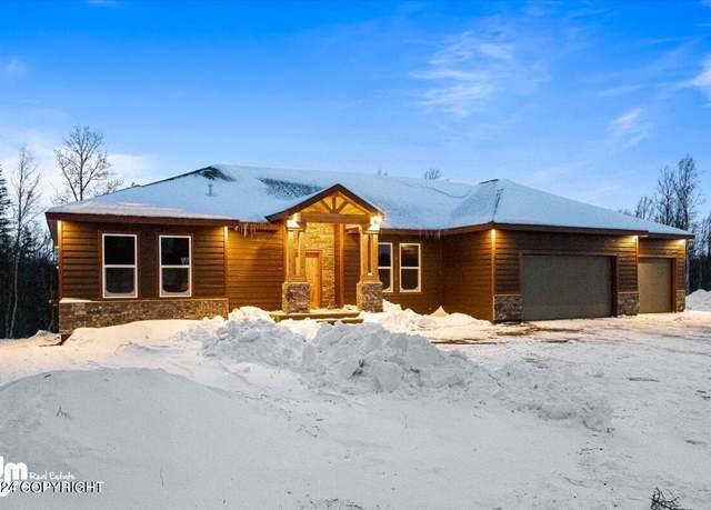 Property at 1090 W Bluff View Dr, Wasilla, AK 99654, 3 beds, 2 baths