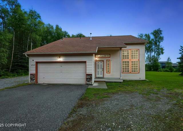 Property at 4543 S Twin Peaks Dr, Wasilla, AK 99654, 3 beds, 2 baths