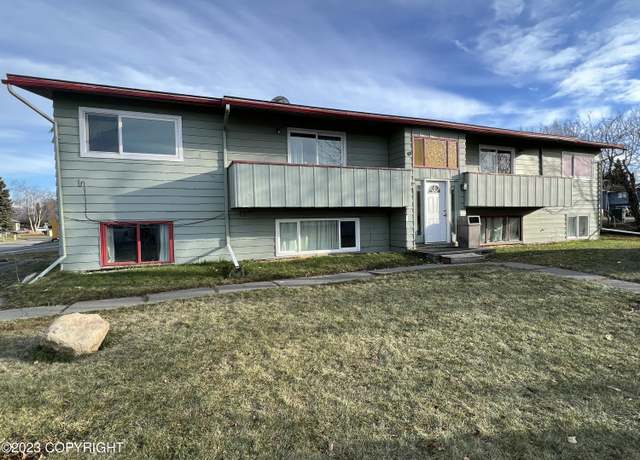 Property at 410 E 45th Ave, Anchorage, AK 99503, 10 beds, 4 baths