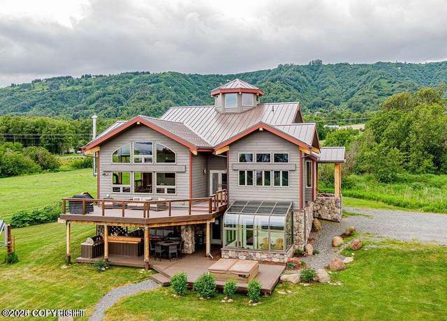 Property at 41345 Alan St, Homer, AK 99603, 4 beds, 3 baths