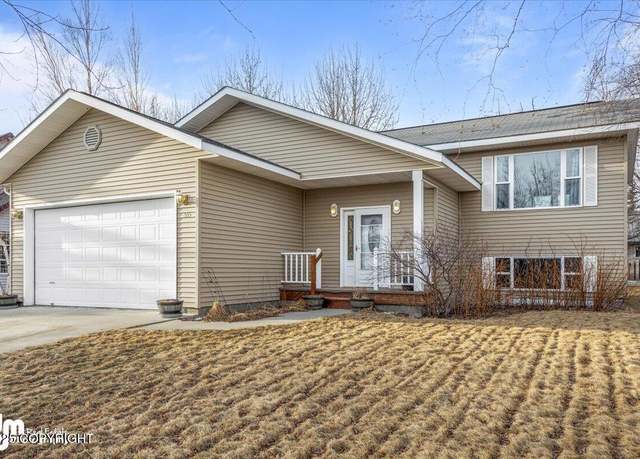 Property at 555 S Williwaw Dr, Palmer, AK 99645, 4 beds, 2 baths
