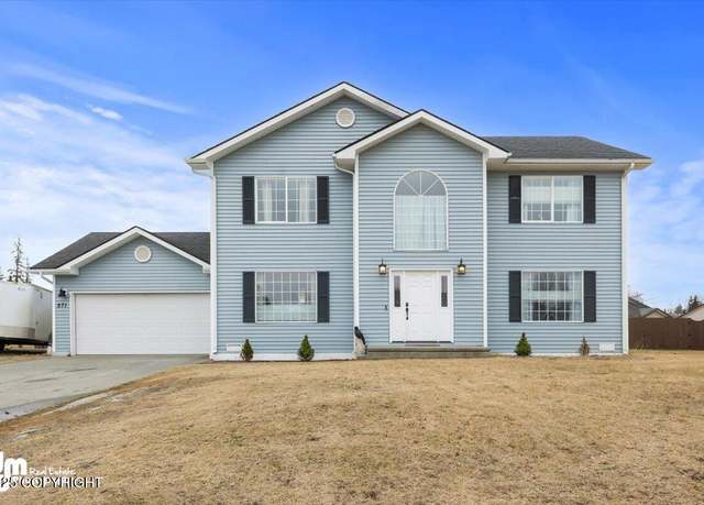 Property at 271 W Redoubt Ave, Soldotna, AK 99669, 4 beds, 2.5 baths