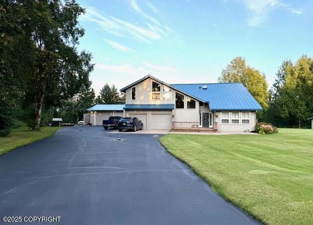 Property at 2165 N Monte Vista Dr, Palmer, AK 99645, 4 beds, 2.5 baths