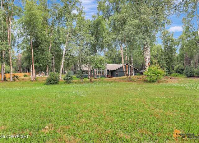 Property at 289 E New Field Dr, Wasilla, AK 99654, 3 beds, 2 baths