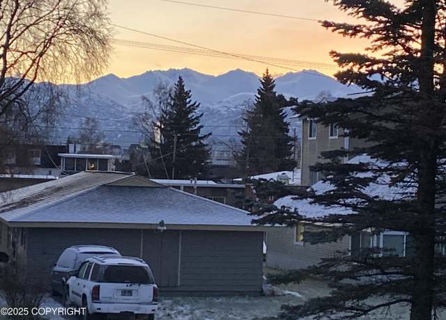 Property at 620 W 15th Ave, Anchorage, AK 99501