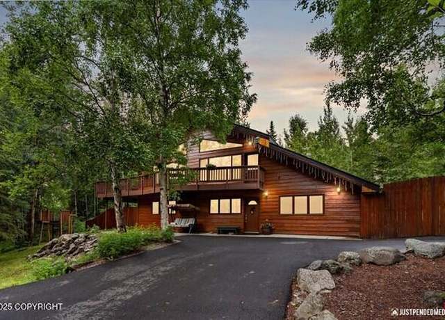 Property at 30215 List Cir, Eagle River, AK 99577, 5 beds, 3 baths
