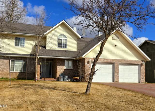 Property at 374 W Katmai Ave, Soldotna, AK 99669, 4 beds, 3 baths