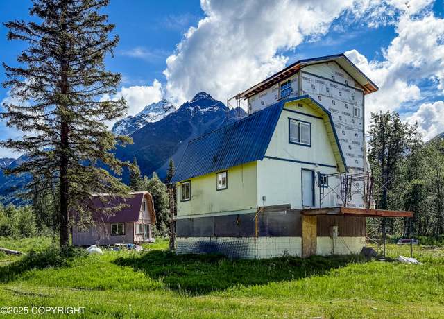 Property at 8630 River Dr, Palmer, AK 99645, 3 beds, 2 baths