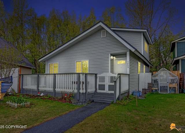 Property at 7809 Moose Run Cir, Anchorage, AK 99507, 3 beds, 2 baths