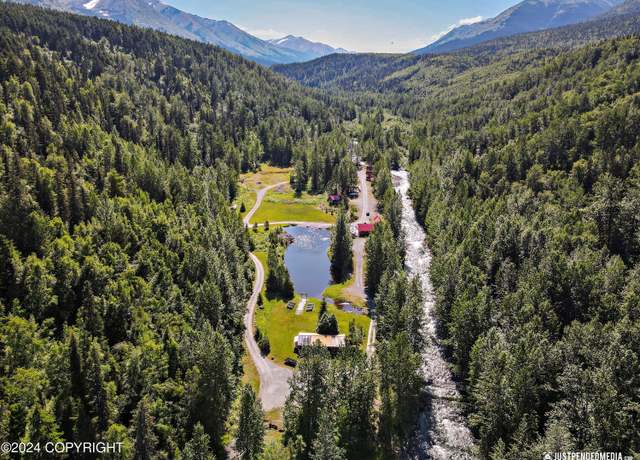 Property at 60995 Resurrection Creek Rd, Hope, AK 99605, 7 beds, 6 baths