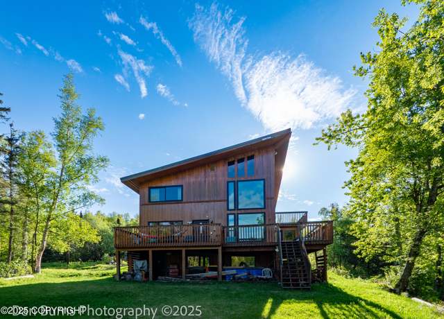 Property at 11730 Broadwater Dr, Eagle River, AK 99577, 3 beds, 3 baths