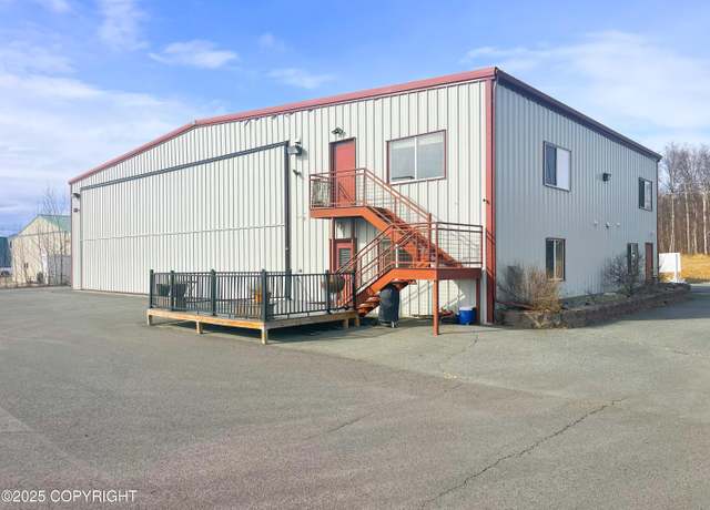 Property at 6690 E Beechcraft Rd, Wasilla, AK 99645, 2 beds, 2 baths