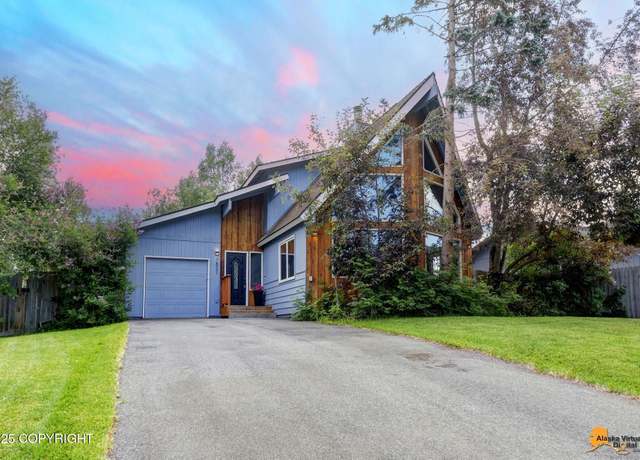 Property at 7821 Kiana Cir, Anchorage, AK 99507, 3 beds, 2 baths
