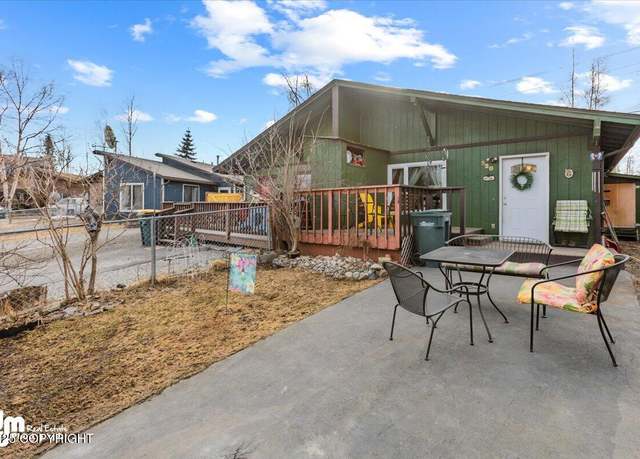 Property at 320 Dannilyn Cir, Anchorage, AK 99504, 2 beds, 1 bath