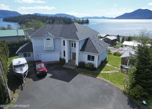 Property at 103 Eagle Tree Ct, Craig, AK 99921, 4 beds, 3.5 baths