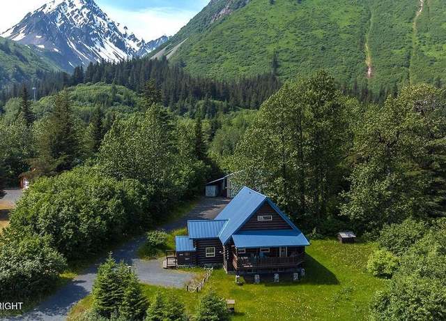Property at 2415 Afognak Ave, Seward, AK 99664, 3 beds, 3 baths