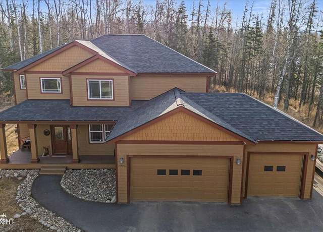 Property at 7996 E Sterling Cir, Palmer, AK 99645, 4 beds, 2.5 baths