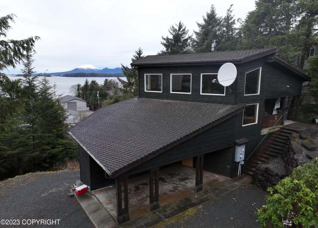 Property at 116 Darrin Dr, Sitka, AK 99835, 4 beds, 3.5 baths