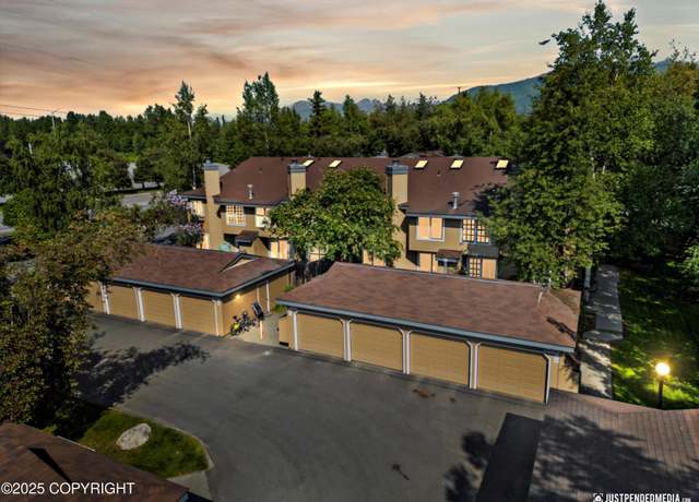 Property at 6450 E Northern Lights Blvd Unit 10E, Anchorage, AK 99504, 2 beds, 1.5 baths