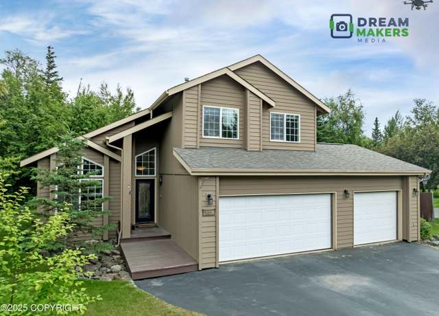 Property at 11240 E Equestrian St, Palmer, AK 99645, 3 beds, 2.5 baths