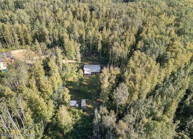 Property at 565 Prospectors Trl, Fairbanks, AK 99712, 3 beds, 1 bath