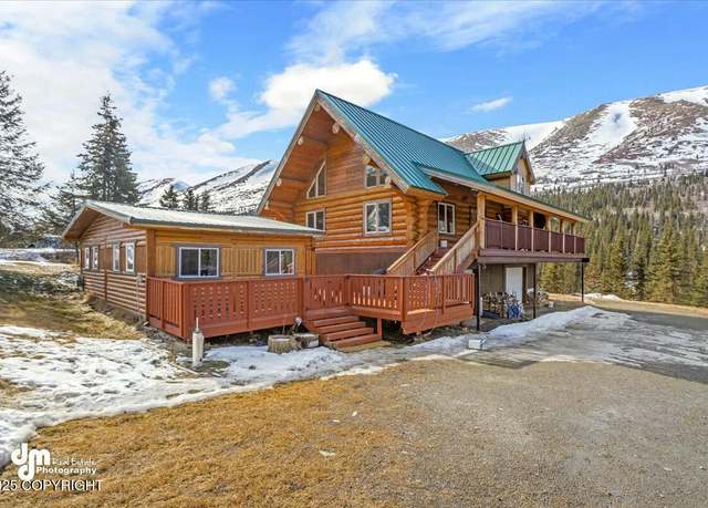 Property at 3032 Sun Valley Dr, Eagle River, AK 99577, 4 beds, 3.5 baths