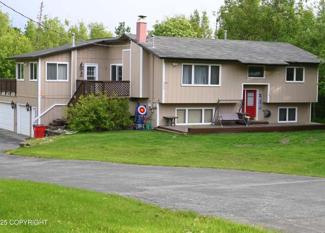 Property at 5450 E Alder Dr, Wasilla, AK 99654, 4 beds, 2 baths